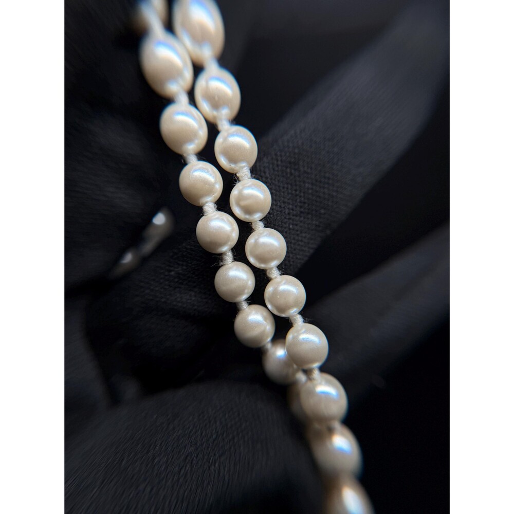 14K Gold Clasp Genuine Cultured Pearl Necklace Hand Knotted 18.25 Inch Vintage S